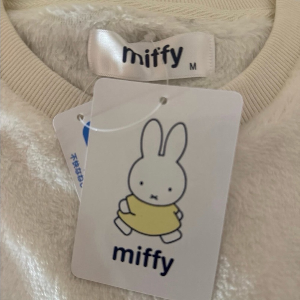 Miffy Soft Fleece Lounge Set - Size M - Picture 9 of 9